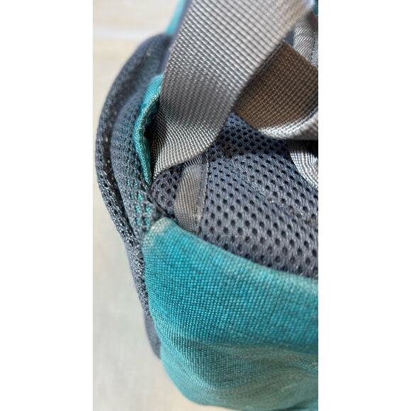 L.L.Bean Comfort Carry Laptop Backpack Green Ombré Stripe 18”x15”x6.5” - Picture 6 of 16